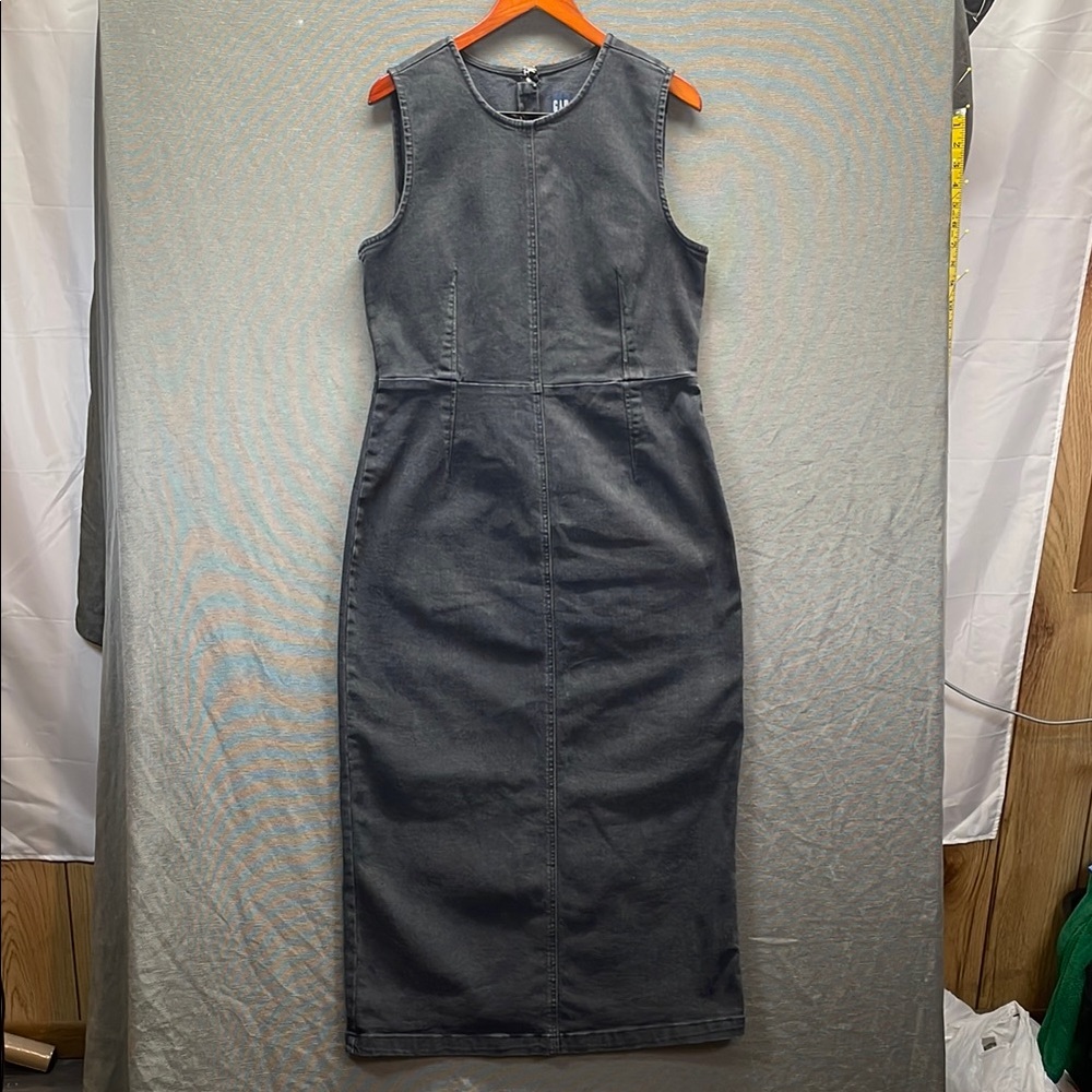 GAP Black Sleeveless Sheath Maxi Dress